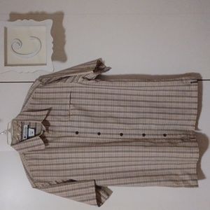 Columbia, Mens, half sleeve button down beige and grey shirt SZ. M.